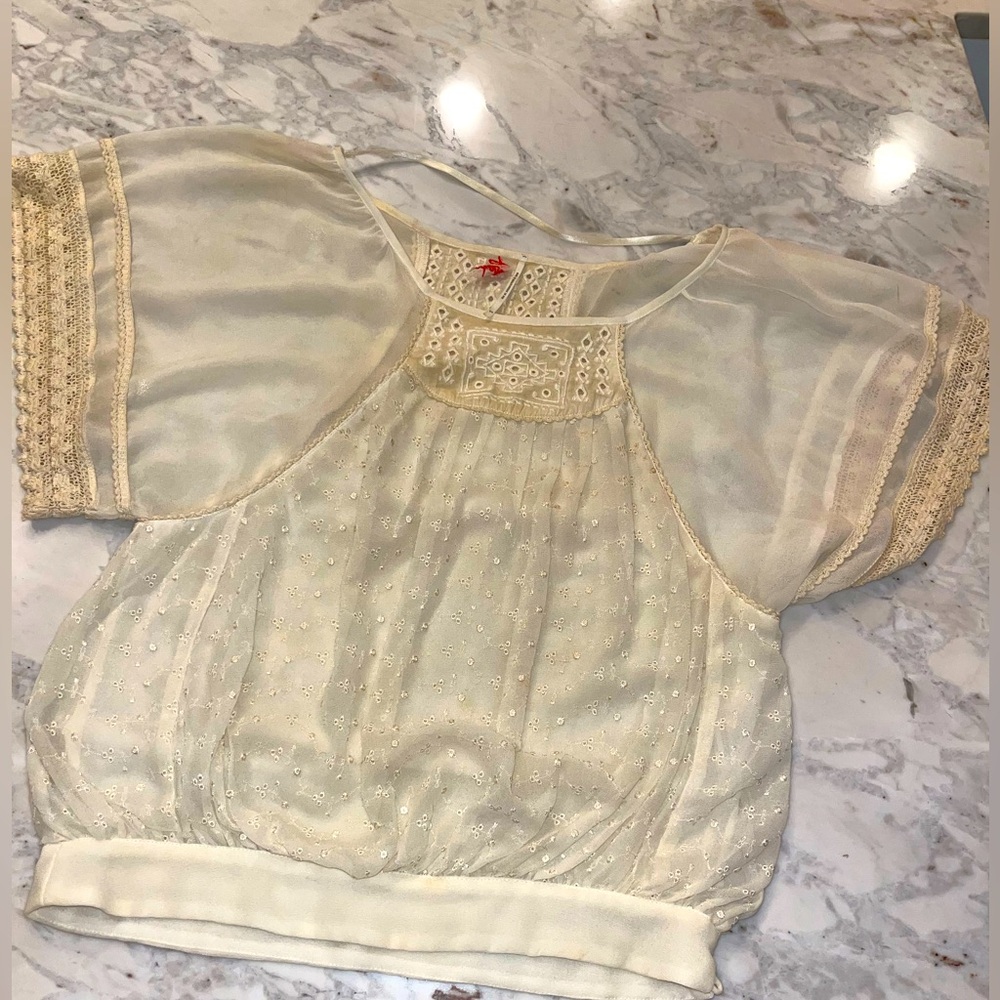 Free People Crème Blouse - fun & flirty